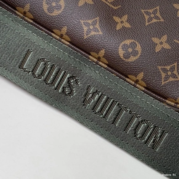 VUITTON DIGITAL LOUIS POCHETTE ACCESSOIRES - MULTI EXCHANELUSIVE PRELAUNCH 0812